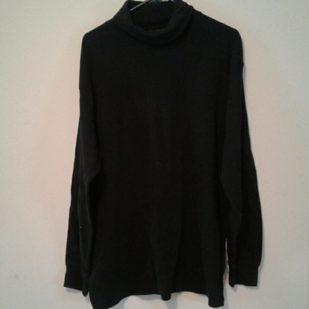 Men's turtleneck